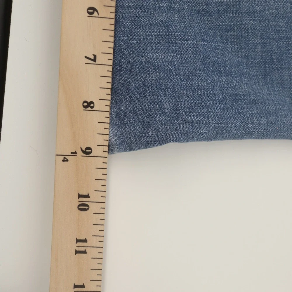 Levis levi 725
